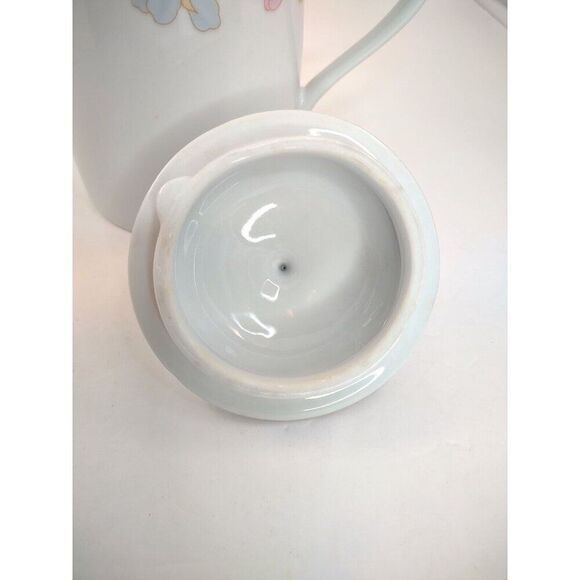 Fairfield Vanessa Fine China Teapot and Lid White Floral Handle Spout - Picture 10 of 16